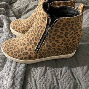 Cheetah print Shoes